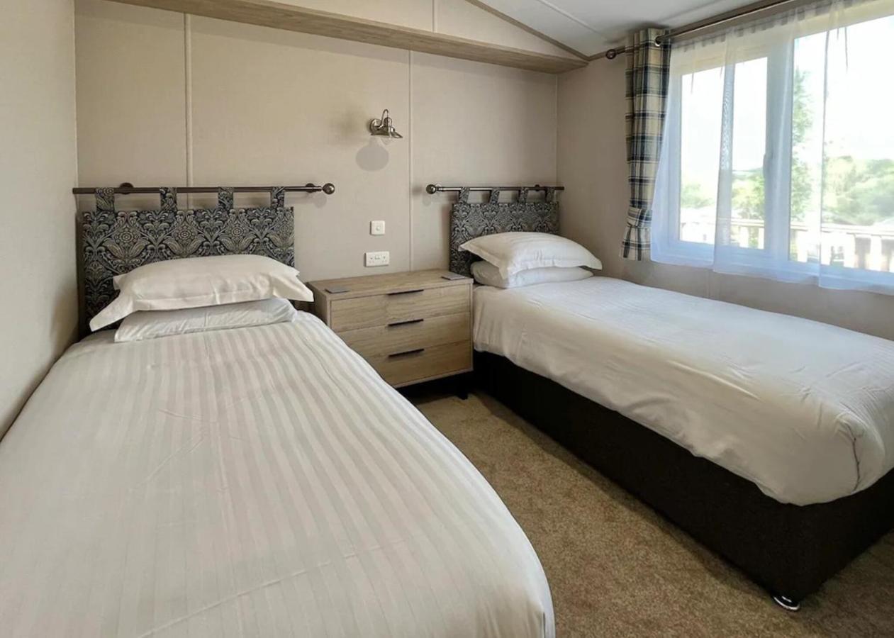 ホテル Docker Holiday Park カーンフォース エクステリア 写真